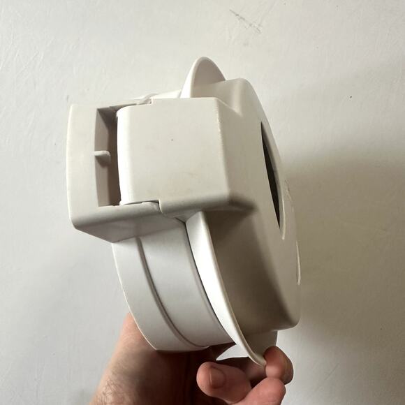 The Pampered Chef Close & Cut Set - Picture 8 of 8